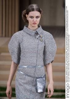 204282 Marineau Starface 2016-01-26 Grand Palais Paris France Paris Fashion week. Defilé Haute Couture Printemps été 2016. Chanel. People. PANO. Spe Editorial Use Only Wixson, Lindsey  Copyright: xMarineaux STAR_204282_009