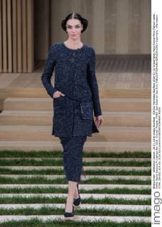 204282 Marineau Starface 2016-01-26 Grand Palais Paris France Paris Fashion week. Defilé Haute Couture Printemps été 2016. Chanel. People. PANO. Spe Editorial Use Only  Copyright: xMarineaux STAR_204282_019