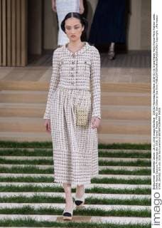 204282 Marineau Starface 2016-01-26 Grand Palais Paris France Paris Fashion week. Defilé Haute Couture Printemps été 2016. Chanel. People. PANO. Spe Editorial Use Only  Copyright: xMarineaux STAR_204282_025