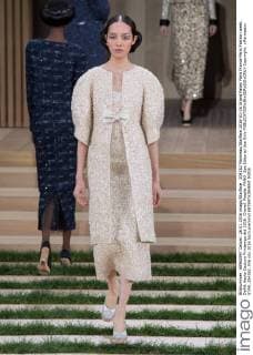 204282 Marineau Starface 2016-01-26 Grand Palais Paris France Paris Fashion week. Defilé Haute Couture Printemps été 2016. Chanel. People. PANO. Spe Editorial Use Only  Copyright: xMarineaux STAR_204282_036
