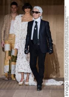 204282 Marineau Starface 2016-01-26 Grand Palais Paris France Paris Fashion week. Defilé Haute Couture Printemps été 2016. Chanel. People. PANO. Spe Editorial Use Only Lagerfeld, Karl; Giabiconi, Baptiste  Copyright: xMarineaux STAR_204282_141