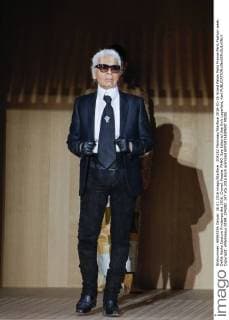 204282 Marineau Starface 2016-01-26 Grand Palais Paris France Paris Fashion week. Defilé Haute Couture Printemps été 2016. Chanel. People. PANO. Spe Editorial Use Only Lagerfeld, Karl  Copyright: xMarineaux STAR_204282_147