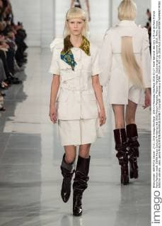 204314 Marineau Starface 2016-01-27 Hotel National des Arts 129 rue de Paris France Paris Fashion week. Defilé Haute Couture Printemps été 2016 Maison Margiela. Maison Margiela, Couture spring-summer 2016, Paris, France Editorial use only _sans_perso  Copyright: xMarineaux STAR_204314_002