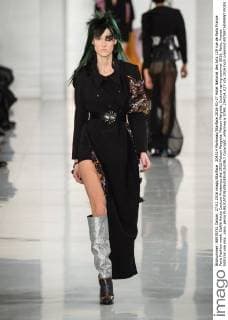 204314 Marineau Starface 2016-01-27 Hotel National des Arts 129 rue de Paris France Paris Fashion week. Defilé Haute Couture Printemps été 2016 Maison Margiela. Maison Margiela, Couture spring-summer 2016, Paris, France Editorial use only _sans_perso  Copyright: xMarineaux STAR_204314_027