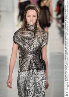 204314 Marineau Starface 2016-01-27 Hotel National des Arts 129 rue de Paris France Paris Fashion week. Defilé Haute Couture Printemps été 2016 Maison Margiela. Maison Margiela, Couture spring-summer 2016, Paris, France Editorial use only _sans_perso  Copyright: xMarineaux STAR_204314_035