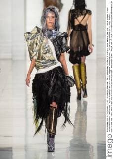 204314 Marineau Starface 2016-01-27 Hotel National des Arts 129 rue de Paris France Paris Fashion week. Defilé Haute Couture Printemps été 2016 Maison Margiela. Maison Margiela, Couture spring-summer 2016, Paris, France Editorial use only _sans_perso  Copyright: xMarineaux STAR_204314_036