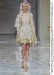 Guo Pei show Paris fashion week Haute couture primtemps 2016, 644 Cordon Press Cordon Press  alfonsoxjimenezxvalero Guo Pei at Paris fashion week Haute couture primtemps 2016