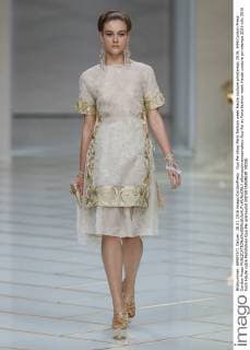 Guo Pei show Paris fashion week Haute couture primtemps 2016, 644 Cordon Press Cordon Press  alfonsoxjimenezxvalero Guo Pei at Paris fashion week Haute couture primtemps 2016