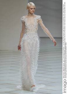 Guo Pei show Paris fashion week Haute couture primtemps 2016, 644 Cordon Press Cordon Press  alfonsoxjimenezxvalero Guo Pei at Paris fashion week Haute couture primtemps 2016