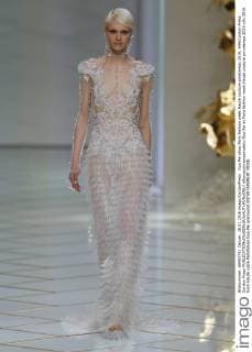 Guo Pei show Paris fashion week Haute couture primtemps 2016, 644 Cordon Press Cordon Press  alfonsoxjimenezxvalero Guo Pei at Paris fashion week Haute couture primtemps 2016