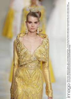 Guo Pei show Paris fashion week Haute couture primtemps 2016, 644 Cordon Press Cordon Press  alfonsoxjimenezxvalero Guo Pei at Paris fashion week Haute couture primtemps 2016
