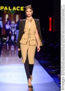 204339 Marineau Starface 2016-01-27 325 rue St MARTIN Paris France Paris Fashion week. Defilé Haute Couture Printemps été 2016 Jean Paul Gautier. Jean Paul Gaultier, Couture spring-summer 2016, Paris, France Editorial use only _sans_perso  Copyright: xMarineaux STAR_204339_013