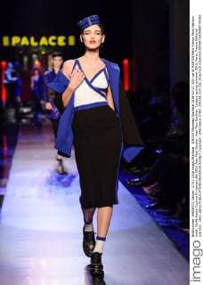 204339 Marineau Starface 2016-01-27 325 rue St MARTIN Paris France Paris Fashion week. Defilé Haute Couture Printemps été 2016 Jean Paul Gautier. Jean Paul Gaultier, Couture spring-summer 2016, Paris, France Editorial use only _sans_perso  Copyright: xMarineaux STAR_204339_014