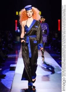 204339 Marineau Starface 2016-01-27 325 rue St MARTIN Paris France Paris Fashion week. Defilé Haute Couture Printemps été 2016 Jean Paul Gautier. Jean Paul Gaultier, Couture spring-summer 2016, Paris, France Editorial use only _sans_perso  Copyright: xMarineaux STAR_204339_017