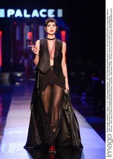 204339 Marineau Starface 2016-01-27 325 rue St MARTIN Paris France Paris Fashion week. Defilé Haute Couture Printemps été 2016 Jean Paul Gautier. Jean Paul Gaultier, Couture spring-summer 2016, Paris, France Editorial use only _sans_perso  Copyright: xMarineaux STAR_204339_028