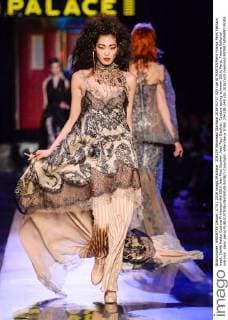 204339 Marineau Starface 2016-01-27 325 rue St MARTIN Paris France Paris Fashion week. Defilé Haute Couture Printemps été 2016 Jean Paul Gautier. Jean Paul Gaultier, Couture spring-summer 2016, Paris, France Editorial use only _sans_perso  Copyright: xMarineaux STAR_204339_048