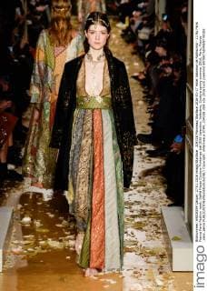 204338 Marineau Starface 2016-01-27 Hotel Salomon de Rothschild - 11 Ru Paris France Paris Fashion week. Defilé Haute Couture Printemps été 2016 Valentino. Valentino, Couture spring-summer 2016, Paris, France _sans_perso  Copyright: xMarineaux STAR_204338_006