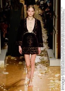 204338 Marineau Starface 2016-01-27 Hotel Salomon de Rothschild - 11 Ru Paris France Paris Fashion week. Defilé Haute Couture Printemps été 2016 Valentino. Valentino, Couture spring-summer 2016, Paris, France _sans_perso  Copyright: xMarineaux STAR_204338_011