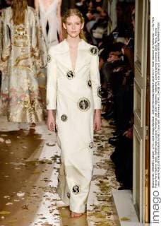204338 Marineau Starface 2016-01-27 Hotel Salomon de Rothschild - 11 Ru Paris France Paris Fashion week. Defilé Haute Couture Printemps été 2016 Valentino. Valentino, Couture spring-summer 2016, Paris, France _sans_perso  Copyright: xMarineaux STAR_204338_041