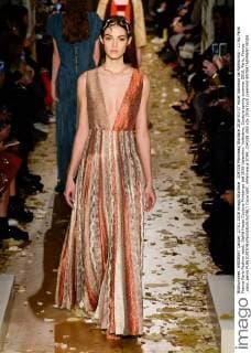 204338 Marineau Starface 2016-01-27 Hotel Salomon de Rothschild - 11 Ru Paris France Paris Fashion week. Defilé Haute Couture Printemps été 2016 Valentino. Valentino, Couture spring-summer 2016, Paris, France _sans_perso  Copyright: xMarineaux STAR_204338_088