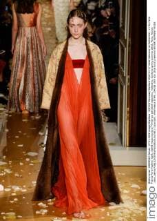 204338 Marineau Starface 2016-01-27 Hotel Salomon de Rothschild - 11 Ru Paris France Paris Fashion week. Defilé Haute Couture Printemps été 2016 Valentino. Valentino, Couture spring-summer 2016, Paris, France _sans_perso  Copyright: xMarineaux STAR_204338_089