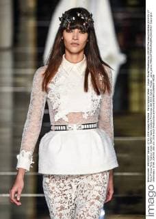 Paris Fashion Week - Zuhair Murad Modenschau 204350 Marineau Starface 2016-01-27 Paris France Paris Fashion week. Defilé Haute Couture Printemps été 2016 Zuhair Murad. _sans_perso  Copyright: xMarineaux STAR_204350_008