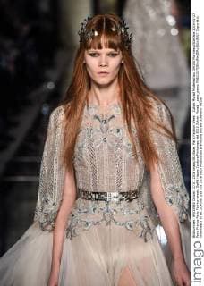 Paris Fashion Week - Zuhair Murad Modenschau 204350 Marineau Starface 2016-01-27 Paris France Paris Fashion week. Defilé Haute Couture Printemps été 2016 Zuhair Murad. _sans_perso  Copyright: xMarineaux STAR_204350_038