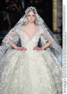 Paris Fashion Week - Zuhair Murad Modenschau 204350 Marineau Starface 2016-01-27 Paris France Paris Fashion week. Defilé Haute Couture Printemps été 2016 Zuhair Murad. _sans_perso  Copyright: xMarineaux STAR_204350_080
