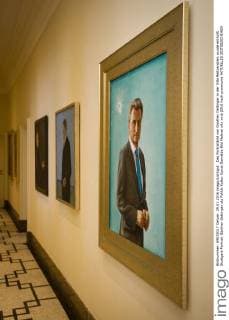 Das Portraitbild von Günther Oettinger in der Villa Reitzenstein wurde enthüllt. Stuttgart-Portrait Günther Oettinger stz