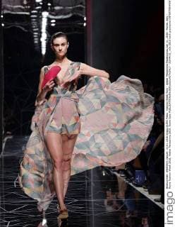 Fashion Week Rom - Atelier Persechino Modenschau Jan 31, 2016 - Rome, italy - Rome Fashion Week 2016, Atelier Persechino 2016. Rome Italy - ZUMAi15_