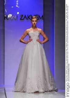 AltaRoma: Modenschau von Rani Zakhem Jan. 31, 2016 - Rome, Italy - Rani Zakhem catwalk show during the AltaRoma AltaModa fashion week in Rome. Rome Italy - ZUMAp133