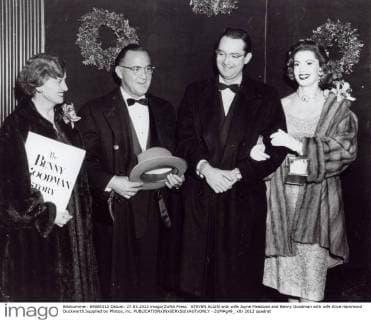 STEVEN ALLEN with wife Jayne Meadows and Benny Goodman with wife Alice Hammond Duckworth.Supplied by Photos, inc. - ZUMAg49_