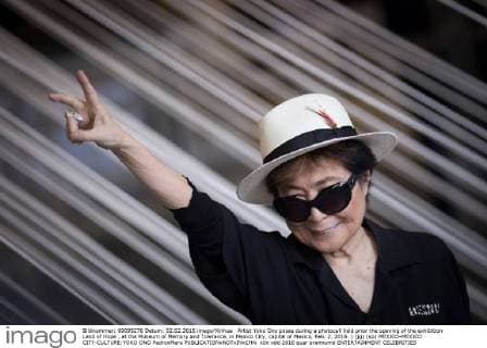 Artist Yoko Ono poses during a photocall held prior the opening of the exhibition Land of Hope , at tha Museum of Memory and Tolerance, in Mexico City, capital of Mexico, Feb. 2, 2016. ) (jg) (sp) MEXICO-MEXICO CITY-CULTURE-YOKO ONO PedroxMera 