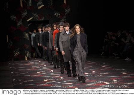 (160203) -- COPENHAGEN, Feb. 3, 2016 -- Models present new creations of Danish brand Tonsure at the 2016 Autumn Winter Copenhagen Fashion Week at the City Hall in Copenhagen, capital of Denmark, on Feb. 3, 2016. ) DENMARK-COPENHAGEN-FASHION WEEK WuxBo 