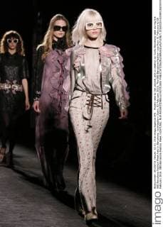 Models take to the catwalk with a creation by Custo Barcelona label during the 080 Barcelona Fashion Week held in Barcelona, northeastern Spain, 03 February 2016. The 080 Barcelona Fashion runs from 01 February to 05 February 2016. 080 Barcelona Fashion Week !ACHTUNG: NUR REDAKTIONELLE NUTZUNG!  20160203-635901350597331201