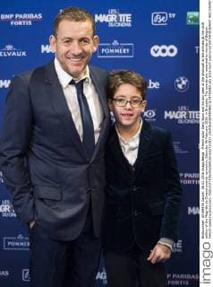 French actor Dany Boon and his son seen at the photocall at the arrivals at the sixth edition of the Magritte du Cinema awards ceremony, Saturday 06 February 2016, in Brussels. The awards are rewarded to movies of Belgian French-speaking producers.  LAURIExDIEFFEMBACQ 04788982