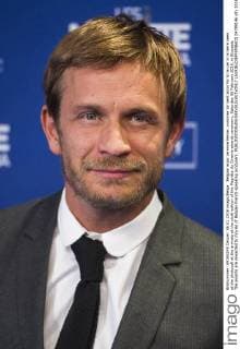 Belgian actor Jeremie Renier, nominee for best actor for Ni le ciel ni la terre seen at the photocall at the arrivals at the sixth edition of the Magritte du Cinema awards ceremony, Saturday 06 February 2016, in Brussels. The awards are rewarded to movies of Belgian French-speaking producers.  LAURIExDIEFFEMBACQ 04789146