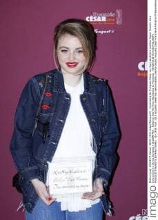 Nominierte für Filmpreis Cesar Lou Roy Lecollinet ( meilleur Espoir Feminin dans trois souvenirs de ma jeunesse ) CELEBRITES : Dejeuner des Nommes des Cesars au Fouquets - 05 02 2015 GwendolineLeGoffx 