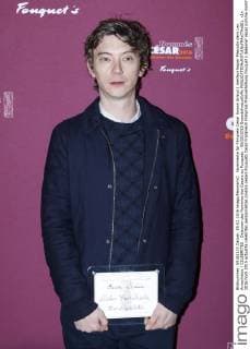 Nominierte für Filmpreis Cesar Swann Arlaud ( meilleur Espoir Masculin dans Les Arnachistes ) CELEBRITES : Dejeuner des Nommes des Cesars au Fouquets - 05 02 2015 GwendolineLeGoffx 