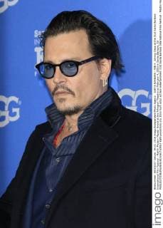 SANTA BARBARA - FEB 4: Johnny Depp at the 31st Santa Barbara International Film Festival - Maitlin Modern Master Award at the Arlington Theatre on February 4, 2016 in Santa Barbara, CA  KathyxHutchins