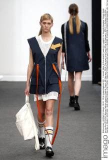 A model takes to the catwalk wearing a creation by Spanish designer Moises Nieto during the MFSHOW Woman fashion event in Madrid, Spain, 08 February 2016. The event runs from 08 to 10 February. EFE J. J. Guillem MFSHOW Woman in Madrid !ACHTUNG: NUR REDAKTIONELLE NUTZUNG!  GRA250 20160208-635905391893668365