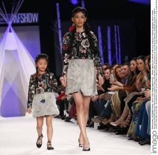 Models take to the catwalk wearing a creation of fashion designer David Cristian during the MFSHOW Woman fashion event in Madrid, Spain, 08 February 2016. The event runs from 08 to 10 February. MFSHOW Woman in Madrid - DAVID CRISTIAN !ACHTUNG: NUR REDAKTIONELLE NUTZUNG!  20160209-635906499487900873