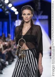 Madrid Fashion Week - MFS Modenschau Model Helen Lindes walks the catwalk during David Christian fashion show at MFS in Madrid, Spain. February 09, 2016.  (20160209033)