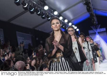 Madrid Fashion Week - MFS Modenschau Model Helen Lindes walks the catwalk during David Christian fashion show at MFS in Madrid, Spain. February 09, 2016.  (20160209037)