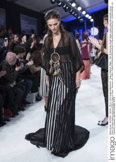 Madrid Fashion Week - MFS Modenschau Model Helen Lindes walks the catwalk during David Christian fashion show at MFS in Madrid, Spain. February 09, 2016.  (20160209038)
