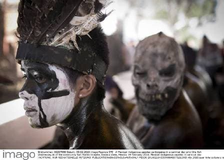 IMAGO Cultures of the world, Zapotec Kultur in Mexiko A Mexican indigenous zapotec participates in a carnival day prior the Ash Wednesday at of the community San Martin tilcajete, Oaxaca state, Mexico, 09 February 2016. Mexican indigenous zapotec in carnival day !ACHTUNG: NUR REDAKTIONELLE NUTZUNG!  MEX30 20160210-635906840075211069