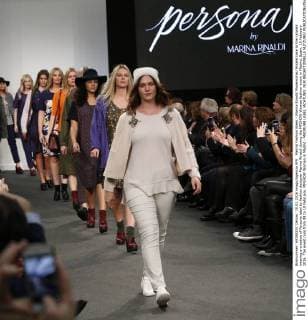Madrid Fashion Week - Marina Rinaldi Modenschau Models take to the catwalk wearing a creation of Persona label by fashion designer Marina Rinaldi during the MFSHOW Woman fashion event in Madrid, Spain, 10 February 2016. The event runs from 08 to 10 February. MFSHOW Woman in Madrid - MADRUBB LABEL !ACHTUNG: NUR REDAKTIONELLE NUTZUNG!  20160210-635907238593033624