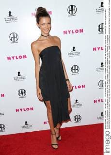 Anna Christina Schwartz bei der Muses and Music Party Hosted by Nylon Magazine am 9.02.2016 in Hollywood, Los Angeles Muses and Music Party Hosted by Nylon Magazine at No Vacancy in Hollywood 