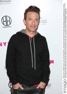 David Faustino bei der Muses and Music Party Hosted by Nylon Magazine am 9.02.2016 in Hollywood, Los Angeles Muses and Music Party Hosted by Nylon Magazine at No Vacancy in Hollywood 