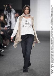 Madrid Fashion Week - Elena Miro Modenschau A model presents Elena Miro new collection during Madrid Fashion Show MFS in Madrid, Spain. February 10, 2016.  (20160210064)